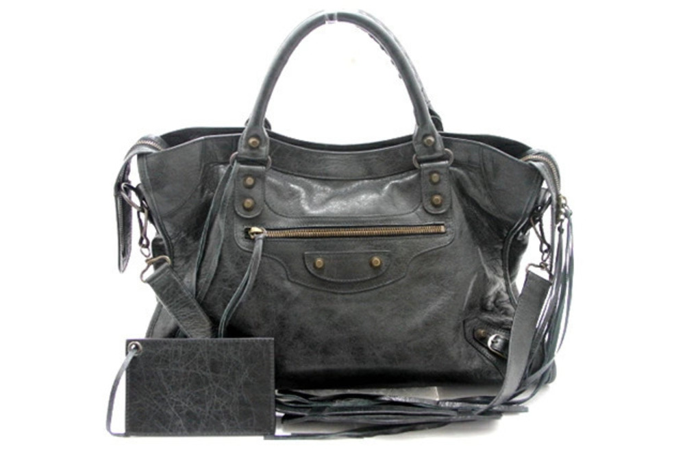 Balenciaga handbag black leather The City